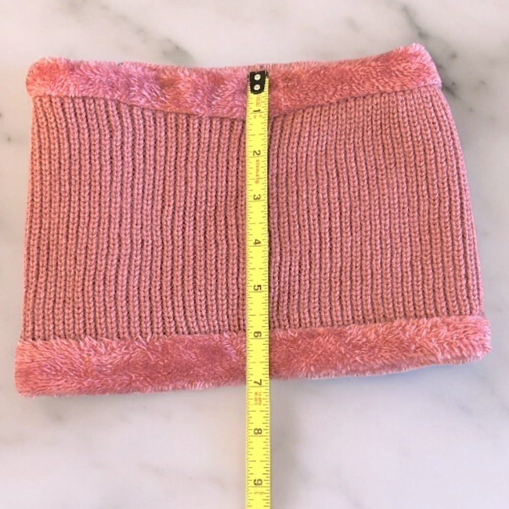 Pink Neck Warmer - Picture 4 of 6
